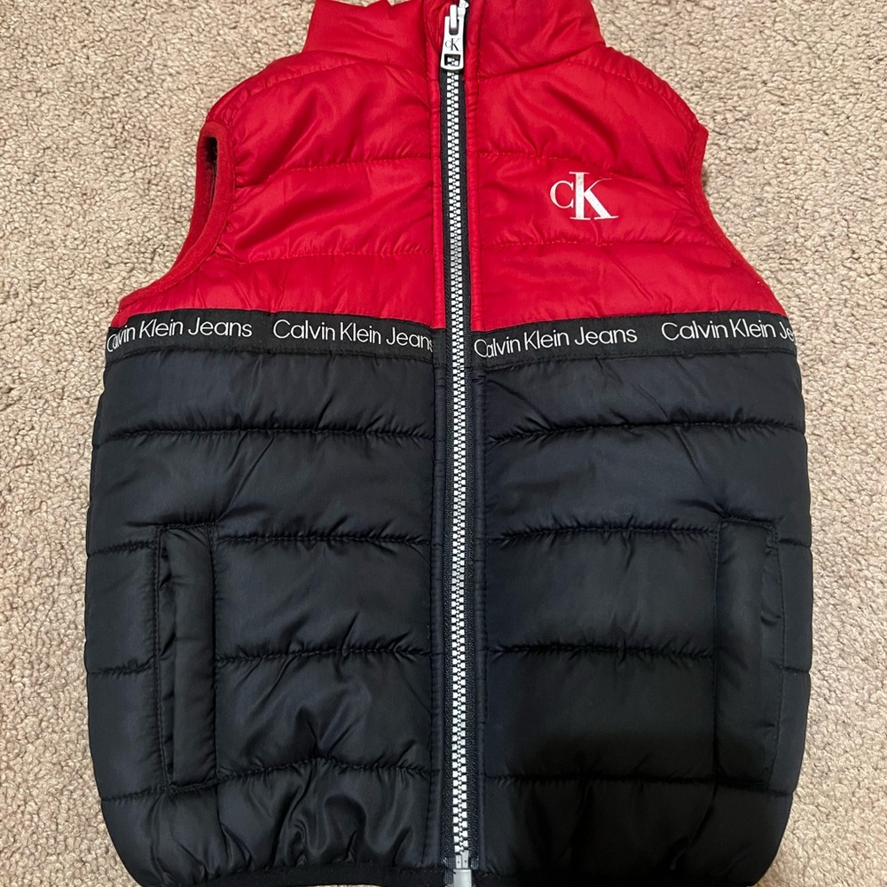 Calvin Klein Set - Picture 2 of 2